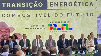 Feplana participa da assinatura do PL pelo Combustível do Futuro