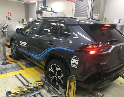 Montadora iniciou testes no novo RAV4