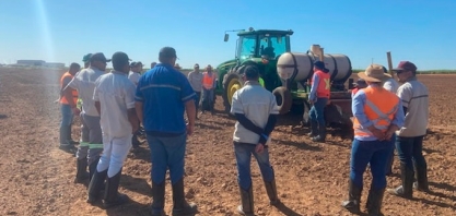 Diana Bioenergia e D. Carvalho - John Deere realizam Dia de Campo para explorar tecnologia de tratores