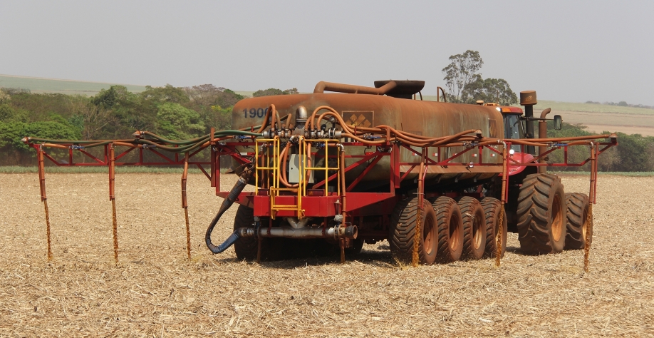 Vinhaça se tornou “carta na manga” das usinas em 2022 em função da alta dos preços dos fertilizantes. Foto: Leonardo Ruiz