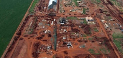 Indústria que vai gerar 800 vagas recebe licença para produzir etanol de milho