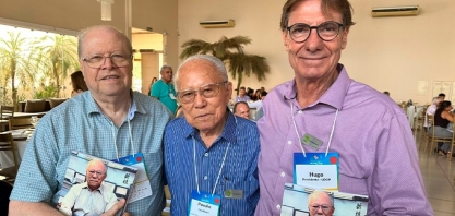Biblioteca da UDOP recebe biografia exclusiva de Kosuke Arakaki durante 6º Seminário UDOP de Inovações