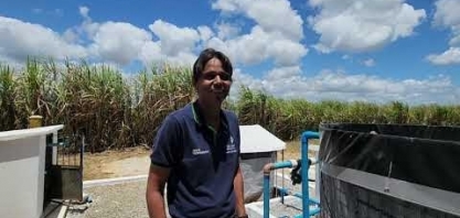Usina São José, em Pernambuco, injeta fertilizante biológico no sistema de irrigação por gotejo