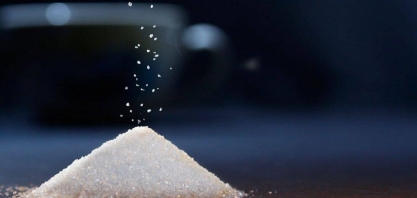 Preços internacionais do açúcar caíram em novembro com Brasil produzindo safra recorde