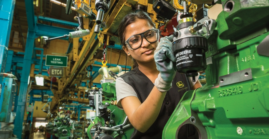 Com mais de 82 mil funcionários espalhados pelo planeta, a John Deere se orgulha em contar com um ambiente de trabalho saudável, diverso, favorável e estimulante. Foto: Divulgação John Deere