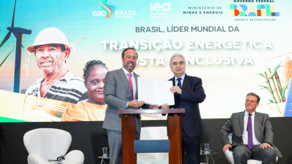 Alexandre Silveira assina Plano de Trabalho para a Aceleração da Transição Energética no Brasil com a Agência Internacional de Energia