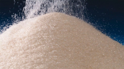 NY e Londres: contratos futuros de açúcar fecham mistos