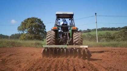 Vendas de máquinas agrícolas têm queda de 28,2% em fevereiro, diz Abimaq