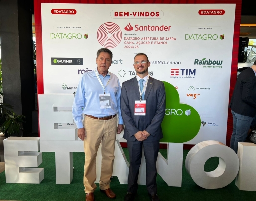 Foto: Paulo Leal, presidente da Feplan, deseja sucesso à Luiz Wiechoreki, que é o novo chefe pela área de Cana-de-Açúcar na Secretaria de Políticas Agrícolas (SPA)