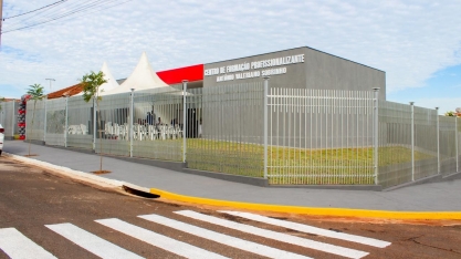Centro de Formação Profissionalizante é inaugurado em Queiroz; no local será realizado o Curso Técnico em Agricultura em parceria inédita com a Clealco, Prefeitura e Governo de SP