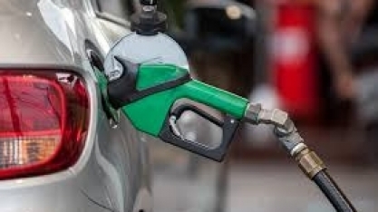 Gasolina e etanol mais caros no Paraná