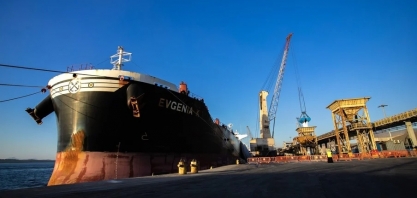 Portos do Paraná batem recorde impulsionados por soja, açúcar e fertilizantes