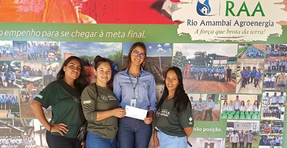 Convite especial entregue pela Cooperativa Recicla Naviraí.