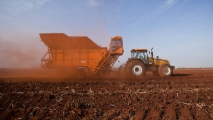 Máquinas agrícolas: vendas recuam 40,5% no primeiro bimestre, diz Anfavea