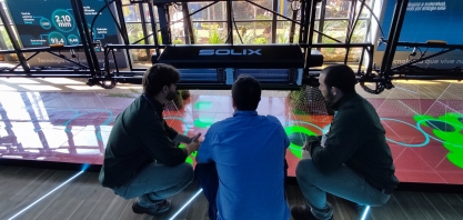 Robô da Solinftec identifica plantas daninhas, faz aplicação localizada e reduz em até 45% uso de herbicidas em pós-emergência