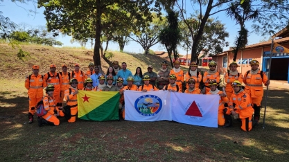 Módulo do curso de prevenção e combate a incêndio florestais dos bombeiros é realizado na Delta Sucroenergia