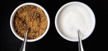 Com clima ainda pressionando cotações, açúcar fecha no vermelho