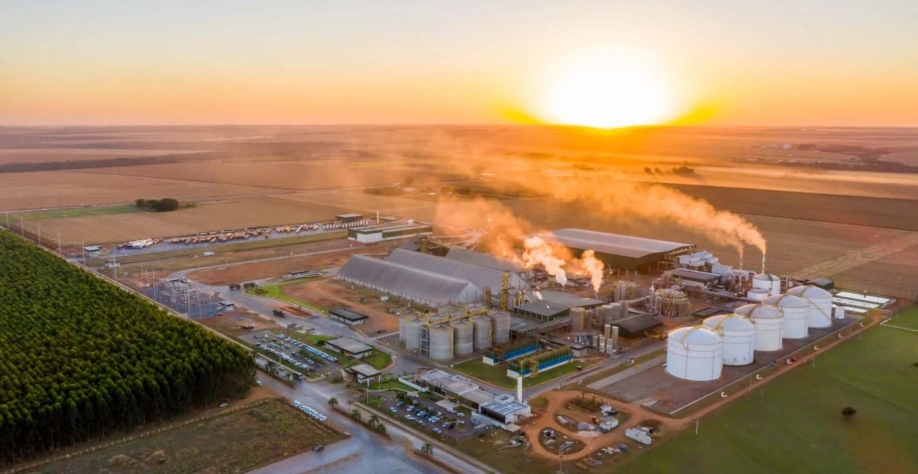 Usina de etanol de milho da FS em Lucas do Rio Verde-MT (Foto: Divulgação/FS Bioenergia)