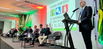 Presidente do Sindaçúcar-AL participa de palestra de abertura do 39º Simpósio da CCana