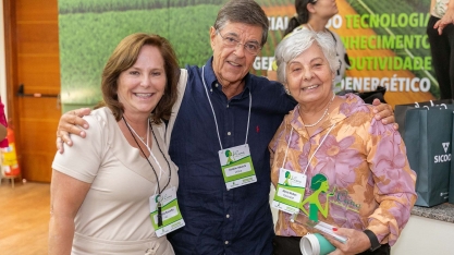 Raffaella Rossetto, Octávio Valsechi e Márcia Mutton estão no livro “Cana de Tudo: do Açúcar ao Infinito