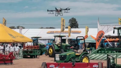 Robôs, drones e tratores sem motorista inauguram uma nova era na agricultura