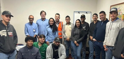 Alcoolvale forma primeira turma de aprendizes em manutenção de tratores