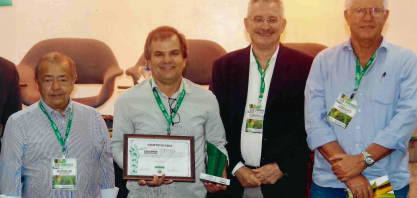 Usina Caeté recebe o Prêmio Excelência Regional no uso de variedade de cana em 2023/2024