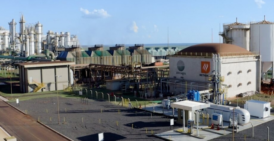 Com investimento de R$ 225 milhões, Adecoagro vai expandir a fabricação pioneira de biometano por meio da vinhaça - Foto: Adecoagro / Divulgação