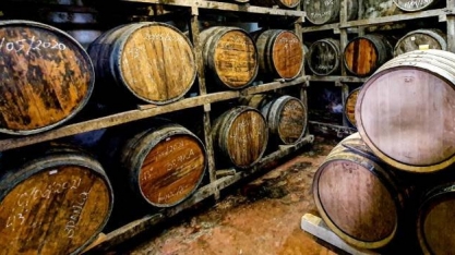 Cachaça mineira: tradição e qualidade garantem emprego e renda no campo