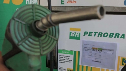 Petrobras anuncia aumento no preço da gasolina e gás de cozinha