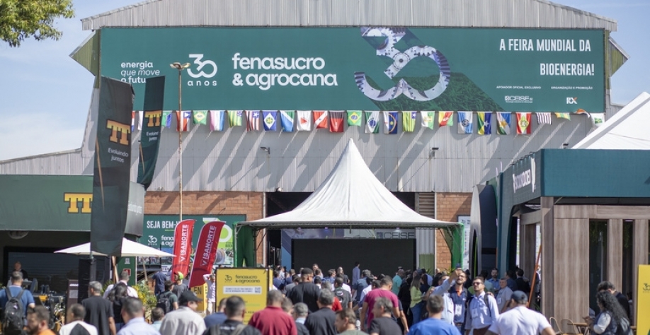 Fenasucro & Agrocana segue até esta sexta-feira, dia 16, no Centro de Eventos Zanini em Sertãozinho/SP
