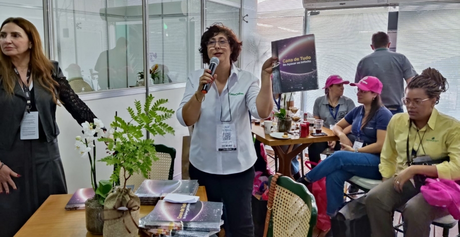  A jornalista Luciana Paiva apresenta o livro “Cana de Tudo: do Açúcar ao Infinito” – o maior levantamento jornalístico sobre a evolução do setor bioenergético