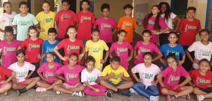 Coordenação do Solar Musical faz entrega de camisetas