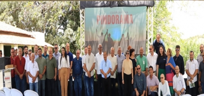 Dirigentes do setor sucroenergético participam do lançamento do livro `Cana de Tudo - Do Açúcar ao Infinito` em Pindorama