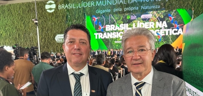 Jalles participa de evento que sanciona Lei do Combustível do Futuro
