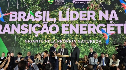 Lula assina ato de compromisso para Combustível do Futuro com a Inpasa em Brasília