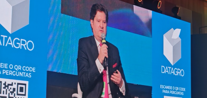 Luiz Gustavo Junqueira Figueiredo sugere produção de etanol hidratado com teor alcoólico de 95% e carro movido apenas a etanol