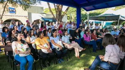 A Bayer é patrocinadora Máster do 13º Cana Substantivo Feminino e da 2ª edição do livro Mulheres da Cana-de-Açúcar