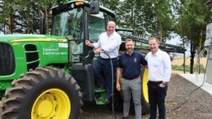 Fazenda Compostela aposta em inovação sustentável com equipamentos John Deere movidos a biocombustível Be8 BeVant
