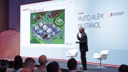 Empresas de etanol crescem em produtividade com uso de biotecnologia