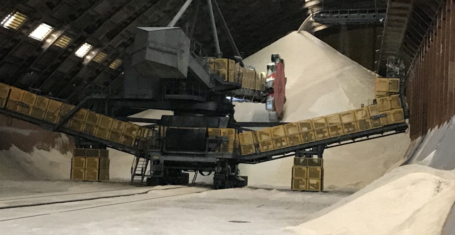O produto com maior aumento no preço em comparação a outubro foi o açúcar VHP exportado para o mercado mundial - Foto: Assessoria
