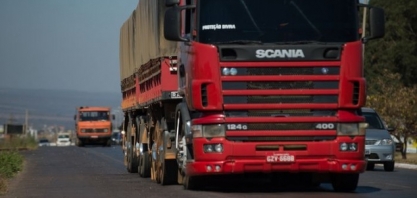 Entidades ligadas à cadeia do diesel cobram que MME faça testes para adoção do B25