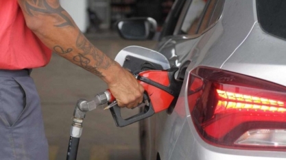Gasolina inicia 2025 com alta de 0,16% e etanol sobe 0,47%