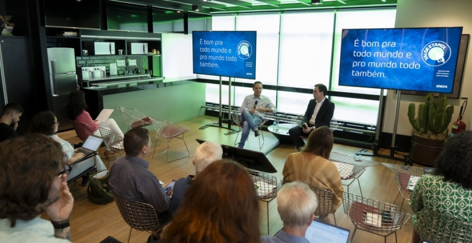 O presidente da UNICA, Evandro Gussi, e o diretor de Inteligência Setorial, Luciano Rodrigues, na coletiva de imprensa. Crédito: Gino Junior