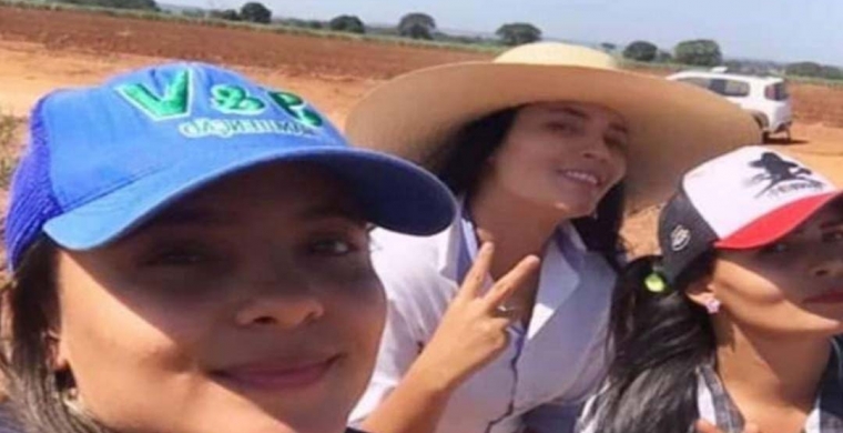 Irmãs Barros dão show nos canaviais e serão personagens do livro Mulheres da Cana-de-Açúcar