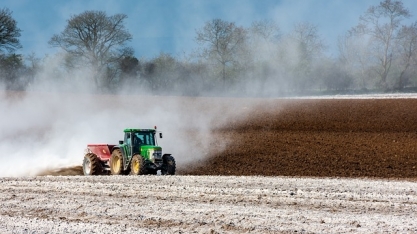 Entregas de fertilizantes têm leve queda em 2024