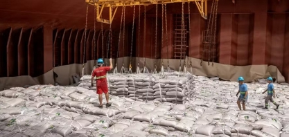 Governo considera sugerir nova cota de açúcar aos EUA