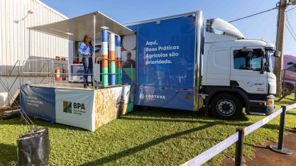 Caminhão de Boas Práticas Agrícolas da Corteva leva conhecimento para as mulheres do Cana SF 2025