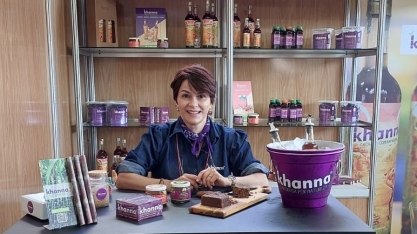 Lucília Saad leva a Khanna mundo afora