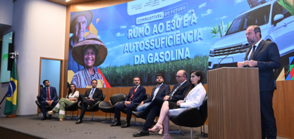 E30 deve baixar preço da gasolina e tornar Brasil independente de importação, afirma ministro